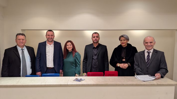 PXL_20251227_190156220.MP